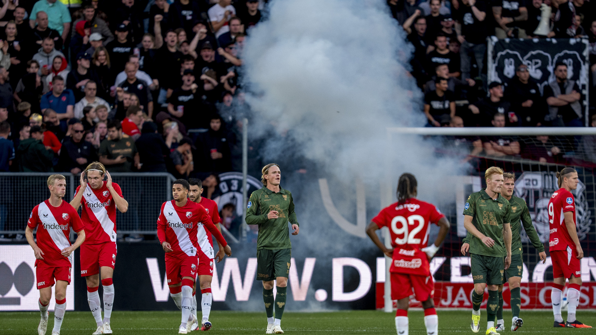 Van Weel werkt aan maatregelen tegen onrust in stadions