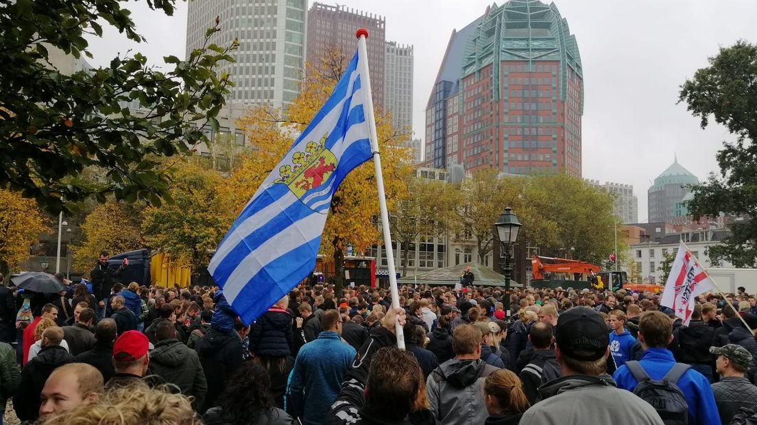 Zeeuwse vlag bij boerenprotest in Den Haag
