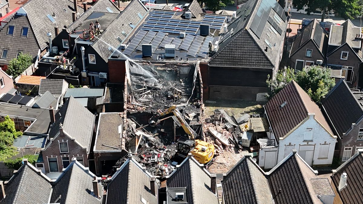 Waarom de uitslaande brand in Meppel beperkt bleef tot de slagerij: 'Een van de gunstigste scenario'