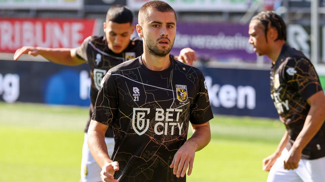 Mathijs Tielemans is snel uitgegroeid tot een vaste waarde bij Vitesse