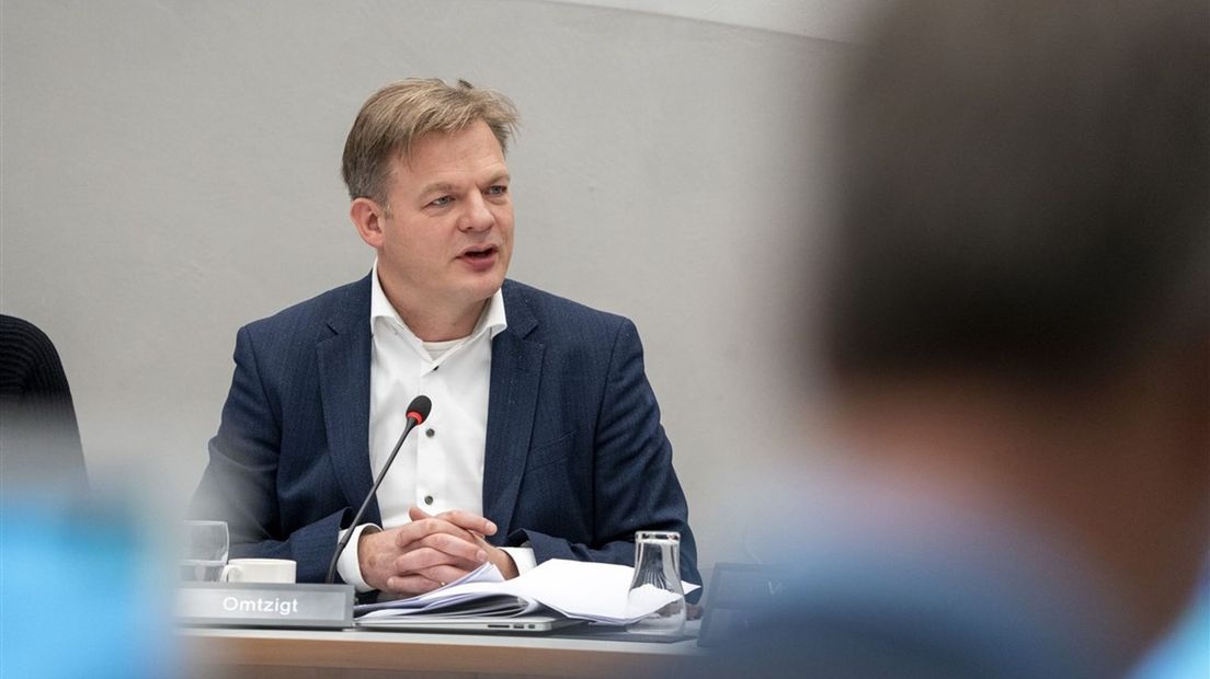 Pieter Omtzigt maakt gisteren bekend dat hij mee gaat doen aan de Kamerverkiezingen met een nieuwe partij.