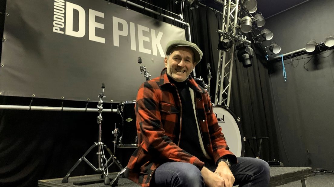 Jaap van Boven op het podium van De Piek