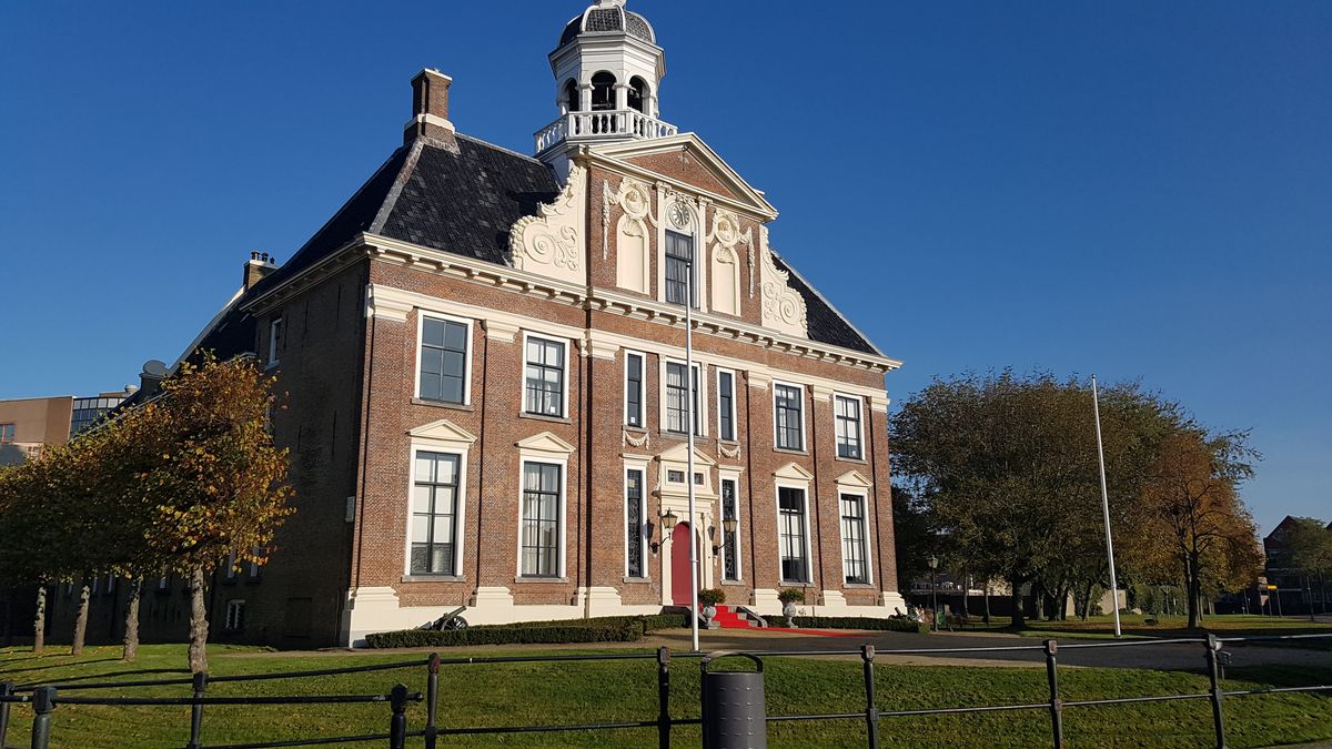 Groepen jongeren in Heerenveen zorgen met vuurwerk voor overlast: 