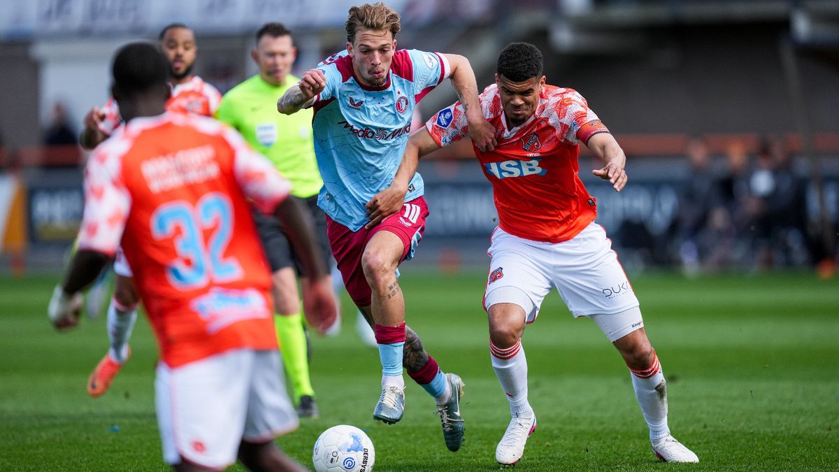 LIVE: Tweede helft begonnen in Volendam; Feyenoord jaagt op doelpunt (0-0)