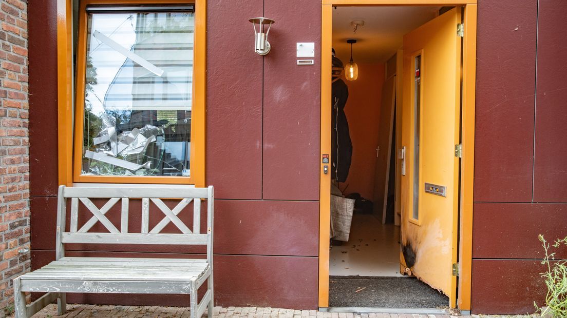 Vuurwerkbom gegooid naar woning in Deventer