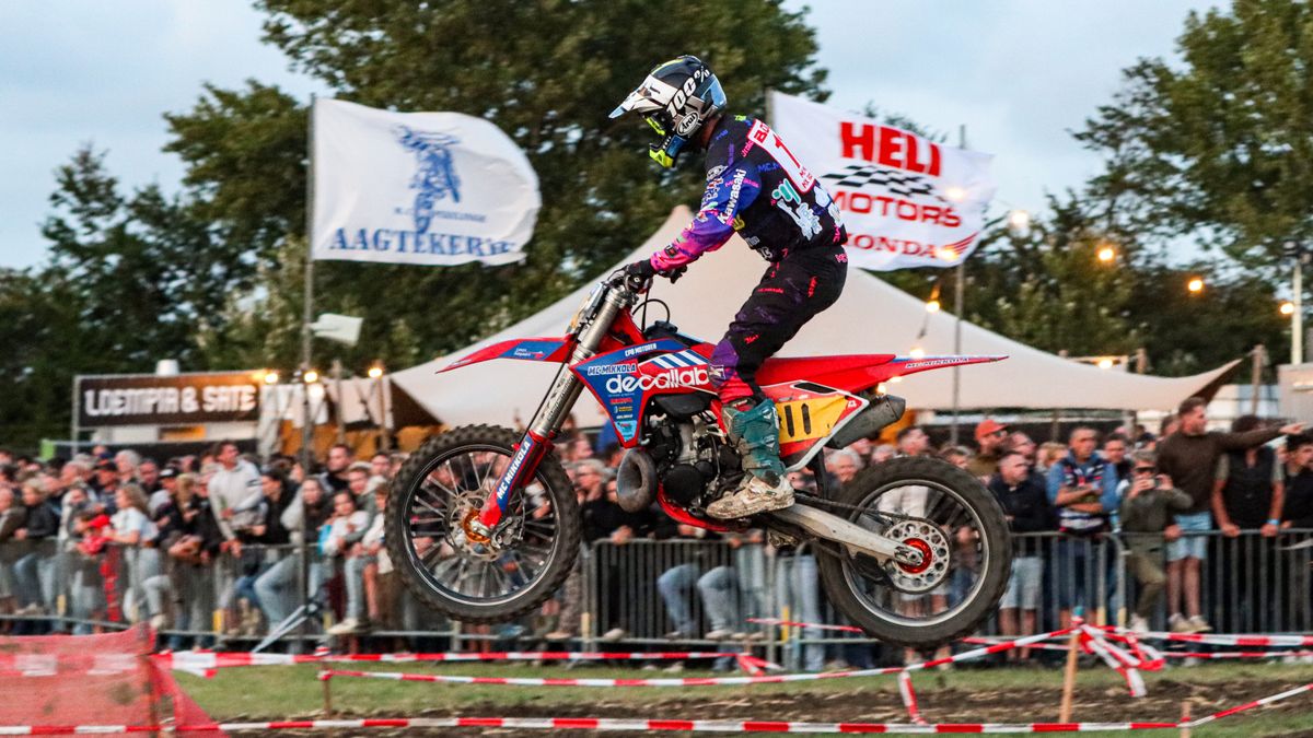 Mark Boot wint 33e Supercross Aagtekerke; 'Het was moeilijker dan ooit'