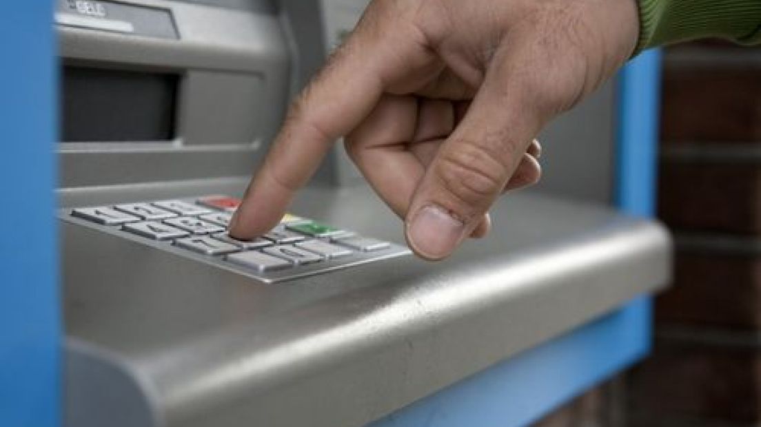 Kamer praat over verdwijnen pinautomaten platteland