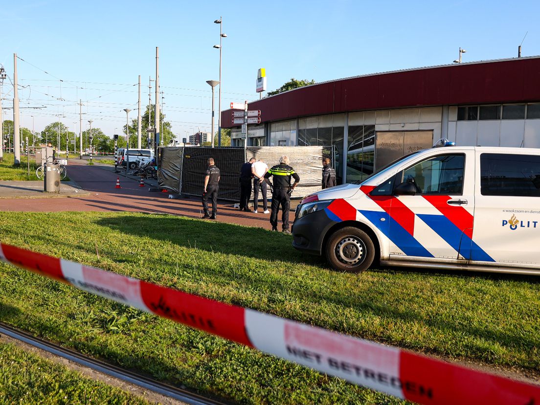 Politie doet onderzoek na steekpartij op Marconiplein.