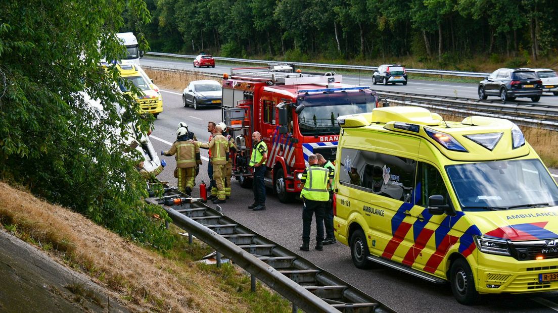 Het ongeluk gebeurde op de A28 bij Hooghalen