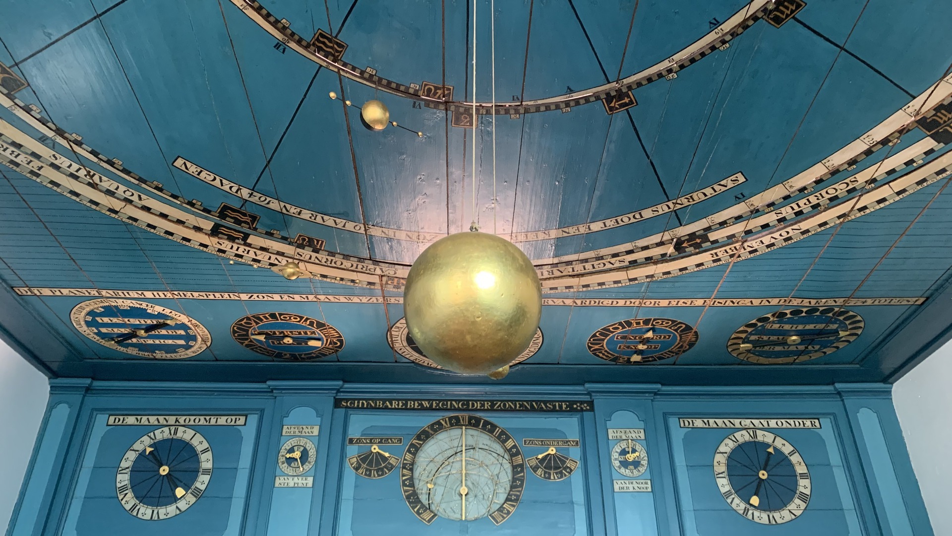 It Keninklik Eise Eisinga Planetarium yn Frjentsjer