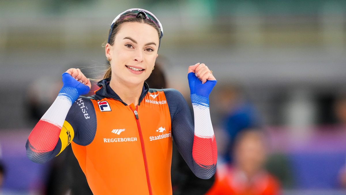 Kok wint 500 meter in wereldbeker in Hamar met baanrecord | Heerenveen wil minimaal 4 punten halen t