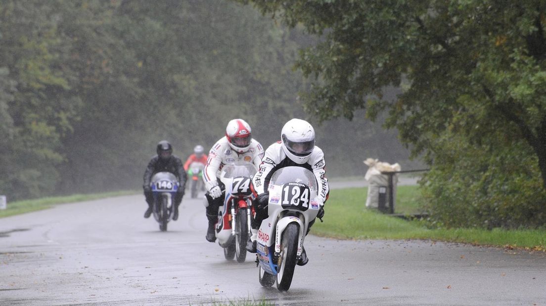 Classic Races op de Luttenbergring