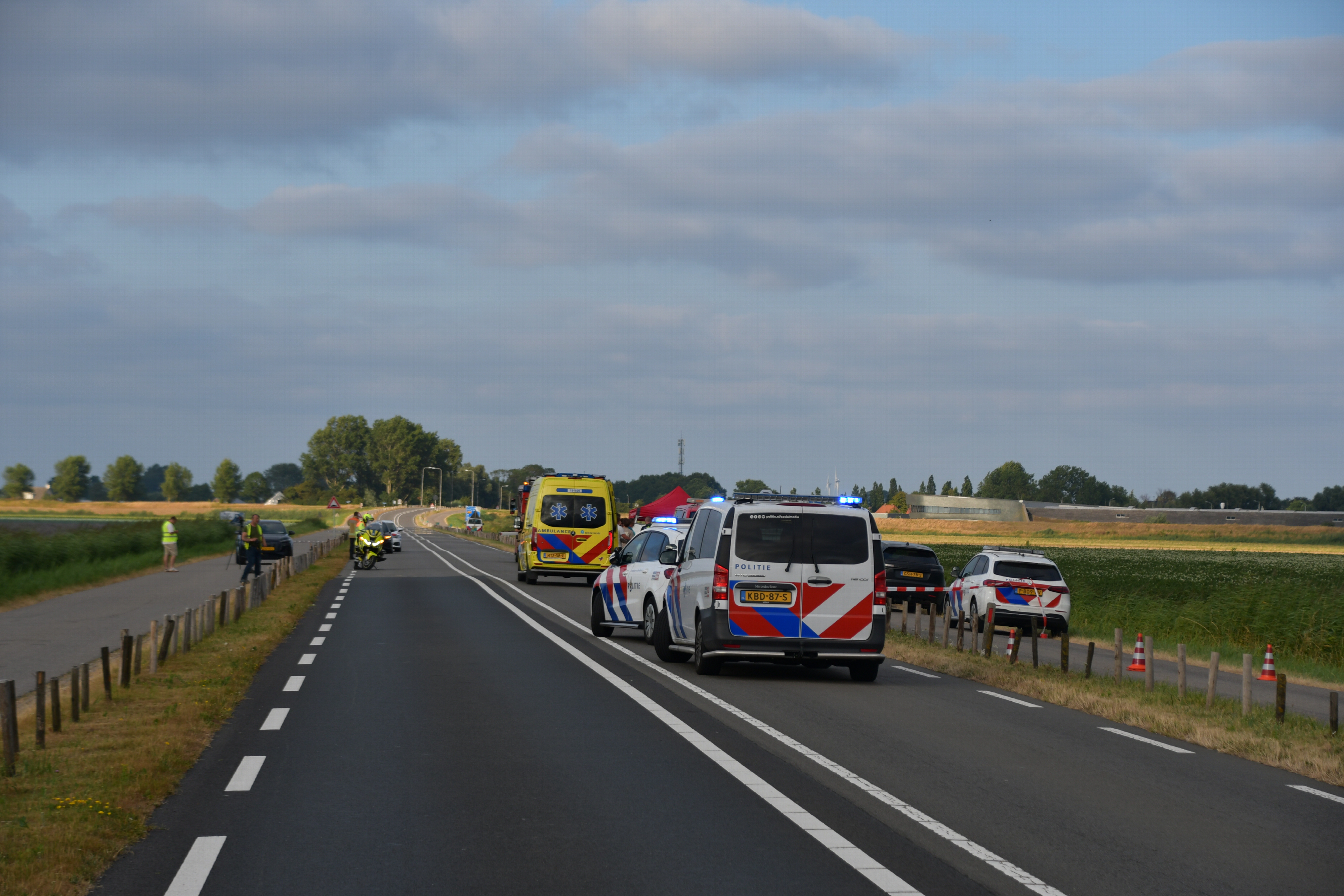 Scooterrijder overleden na botsing met tractor bij Nieuwerkerk