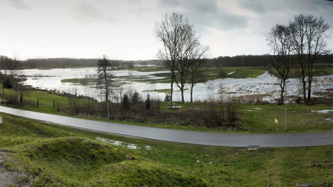 Wateroverlast bij Schipborg (archieffoto RTV Drenthe)