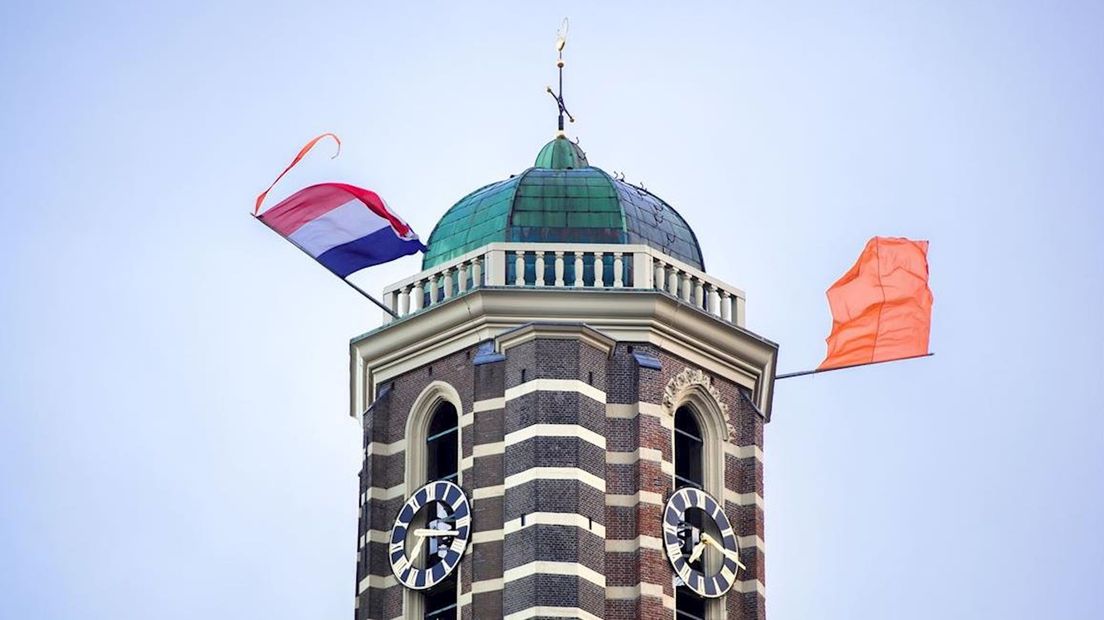Zwolle viert Koningsdag 2016 samen met de Koninklijke familie