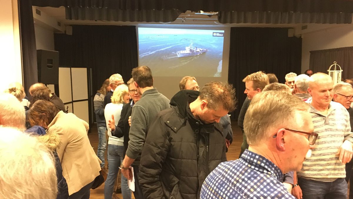 Gemengde gevoelens bij zandwinning IJsselmeer bij Oudemirdum