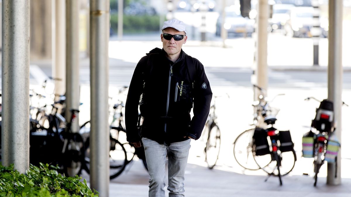 'Moordenaar van Pim Fortuyn mogelijk verantwoordelijk voor aanslag in Dedemsvaart'