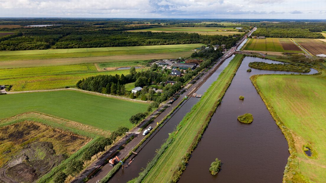 De N373 langs de Norgervaart richting Huis ter Heide