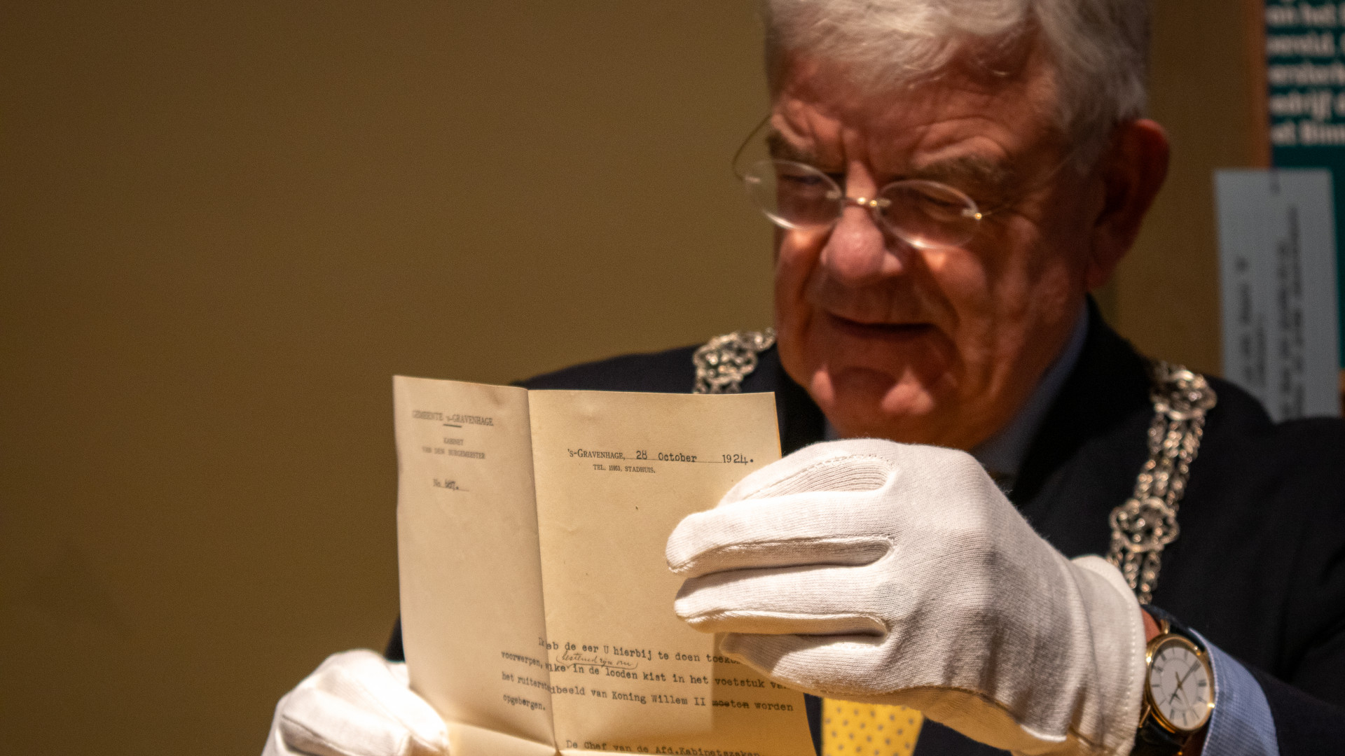 'Bijzonder historische' inhoud van tijdcapsule straks te zien in Atrium