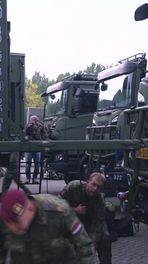Soldaten vertrekken naar Polen