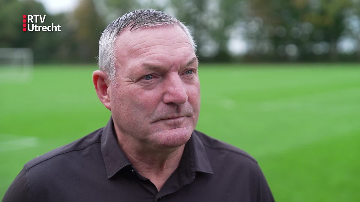 Ron Jans blikt vooruit op FC Utrecht-Volendam