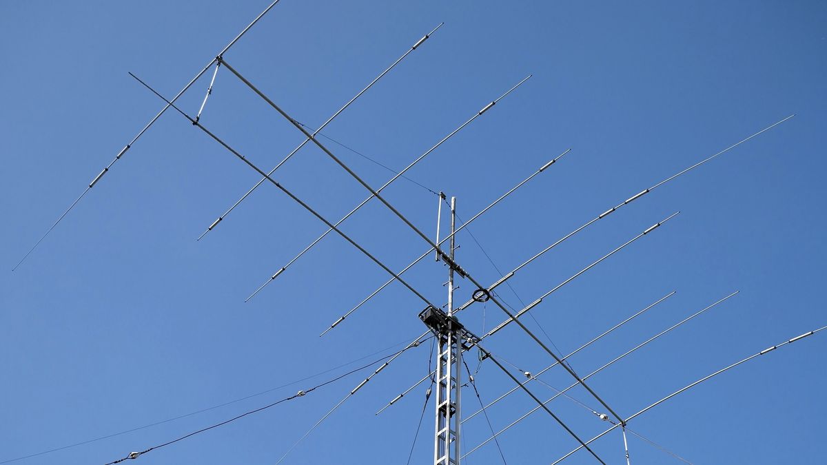 Ruzie tussen zendamateurs: Westereender stuurt foto van vuurwapen naar reclassering