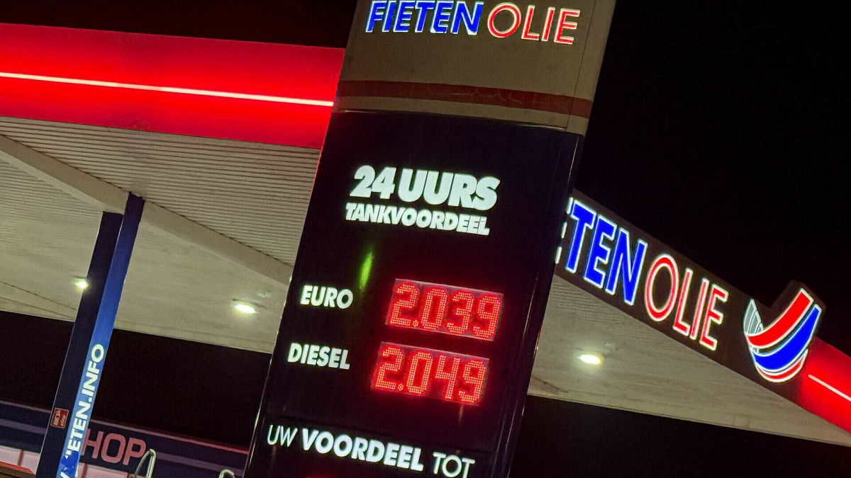 Olieprijs daalt door staakt-het-vuren: 'Morgen zichtbaar aan pomp'