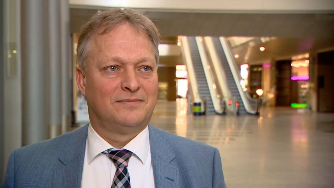 Erik Ziengs is verrast door het vertrek uit de VVD van Marco Out (Rechten: RTV Drenthe)