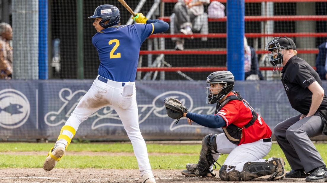 UVV Incasseert Zware Nederlaag tegen Hoofddorp Pioniers: Ohio Gekwalificeerd voor EK O23!