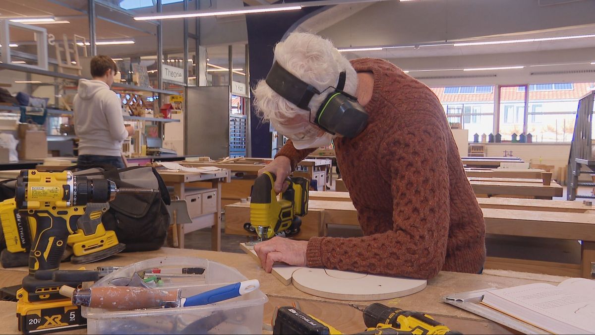 Sjaak Vane is fanatiek klusser: 'Klussen leer je door het te doen'