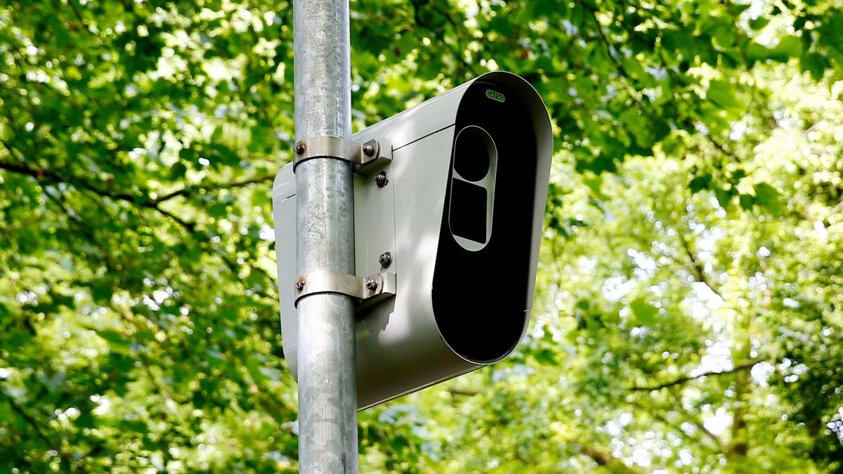 Duizenden boetes na te hard rijden, extra flitspalen op doorgaande weg