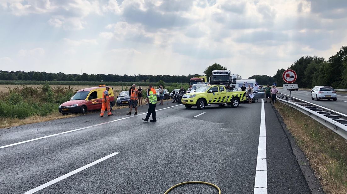 Chaos op A28 na ongeval