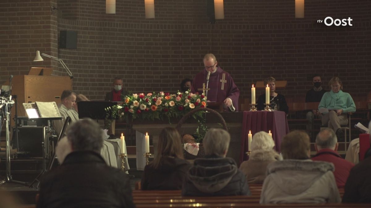 Laatste Eucharistieviering in Albergen