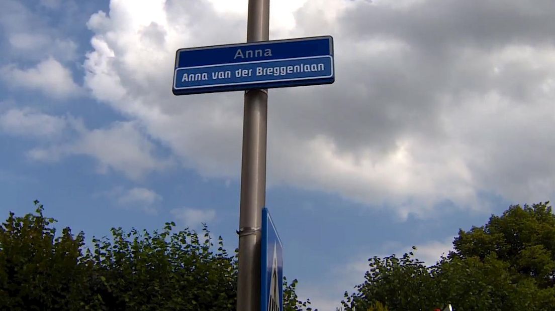 Eigen straat voor Anna van der Breggen