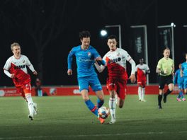 Jong FC Utrecht mag lang hopen op een overwinning, maar verliest in blessuretijd