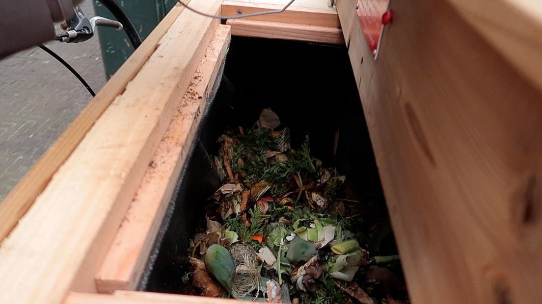 Al het gft-afval kan in de compostbak