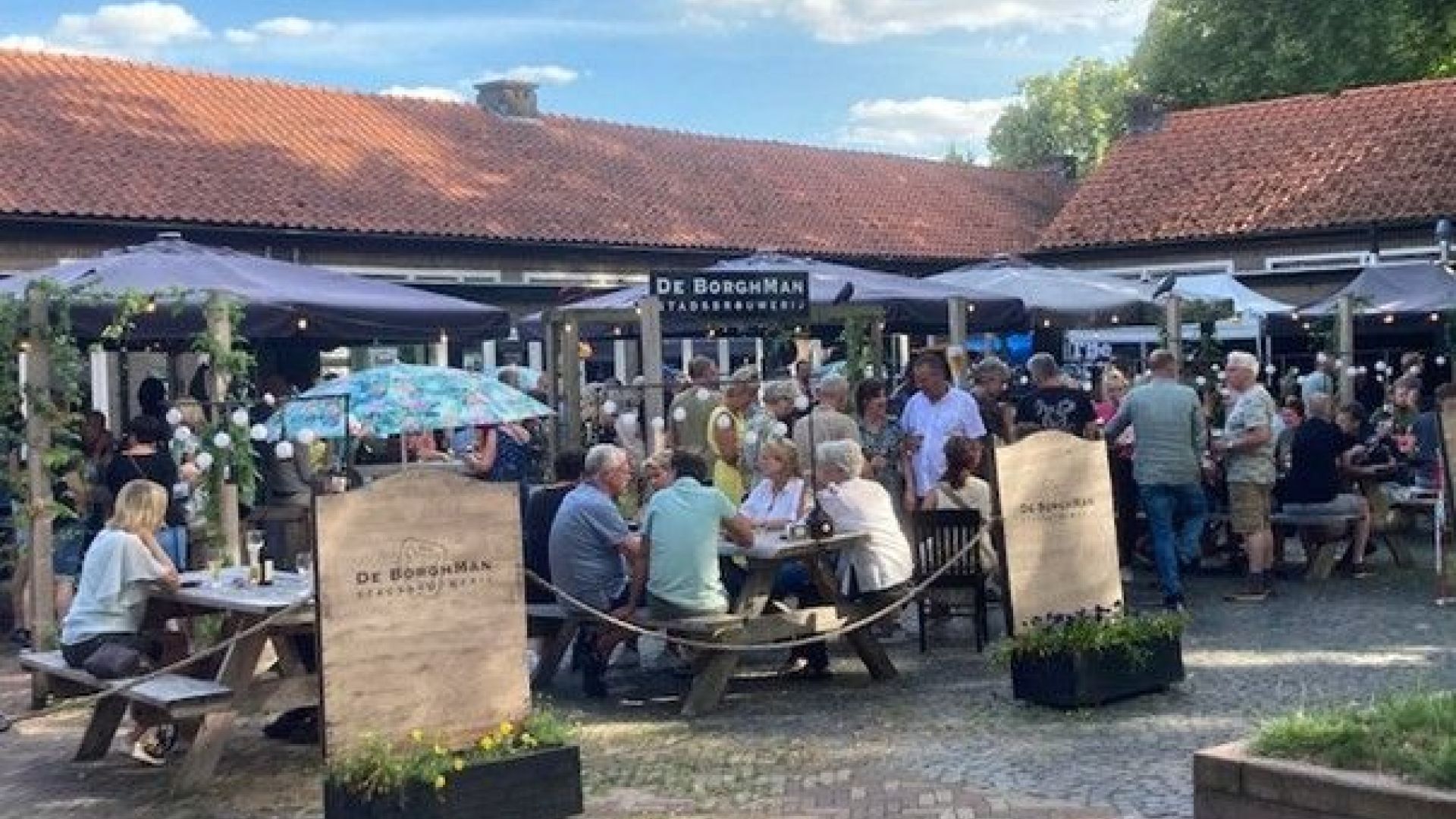 Muziekcafé in De Borghman belicht thema ‘Oorlog en Vrijheid in de Muziek’.