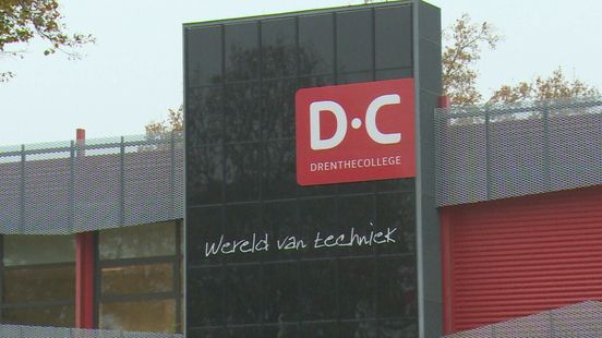 Politie doorzoekt Drenthe College in Emmen na melding verdachte situatie Nieuws
