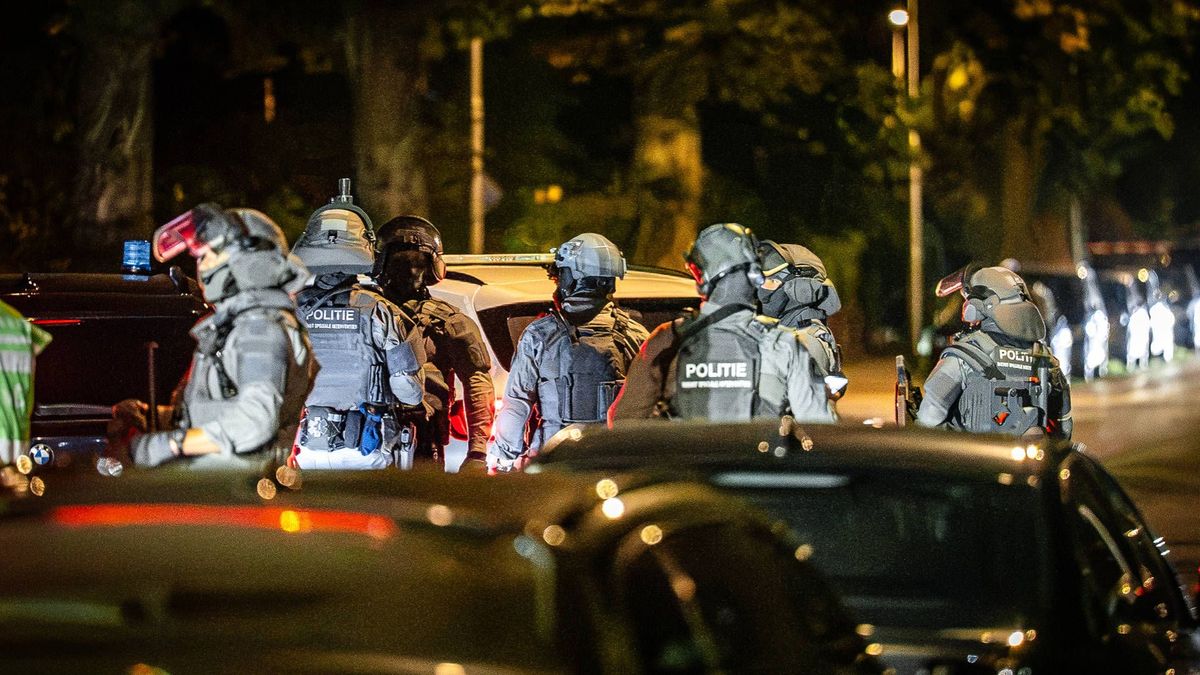 'Schoten' gehoord in Nijmegen veroorzaakt door knalpijp, zegt de politie