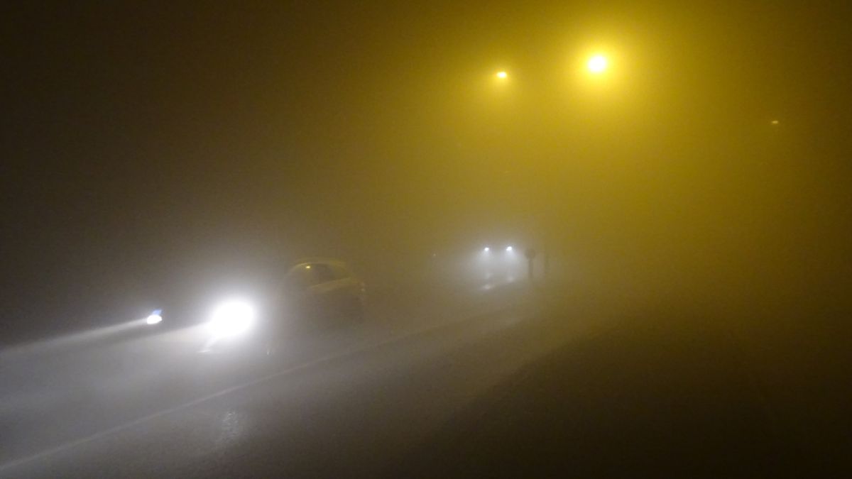 KNMI: code geel vanwege 'verraderlijk' dichte mist