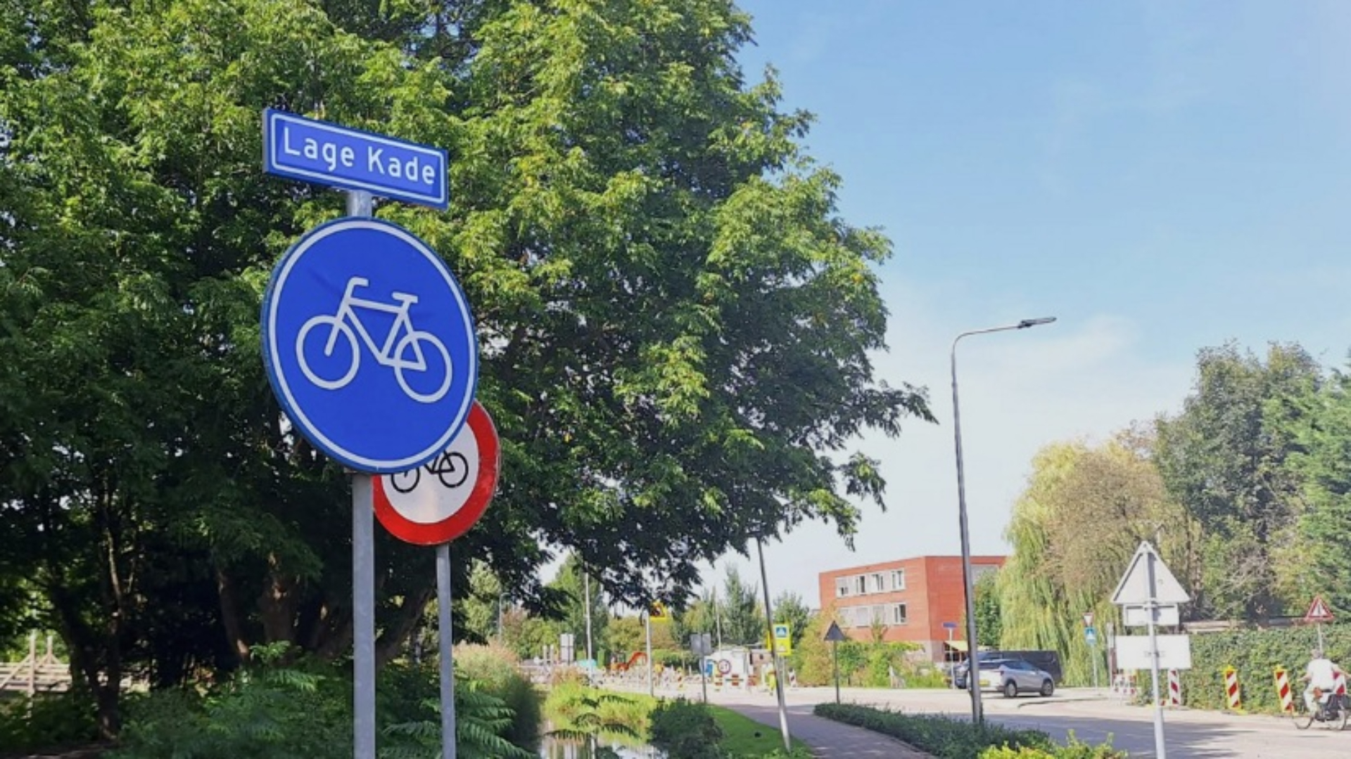 Het nieuwe straatnaambord