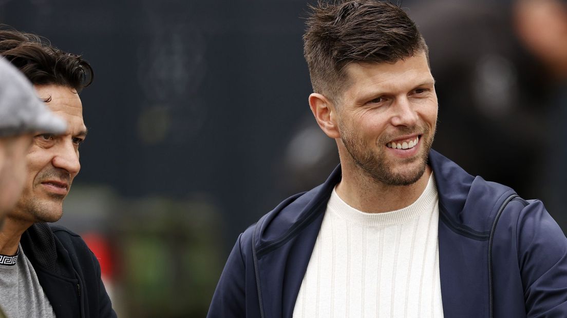 Klaas-Jan Huntelaar verlengt contract