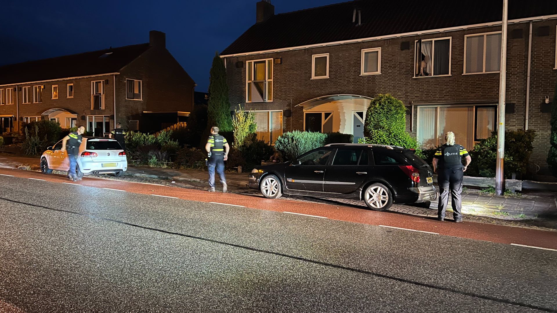 Politie Lost Waarschuwingsschot In Deventer, Man Aangehouden - RTV Oost