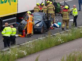 112-nieuws 21 mei: Verkeerschaos na ongelukken op A6 en A7, snelwegen urenlang dicht