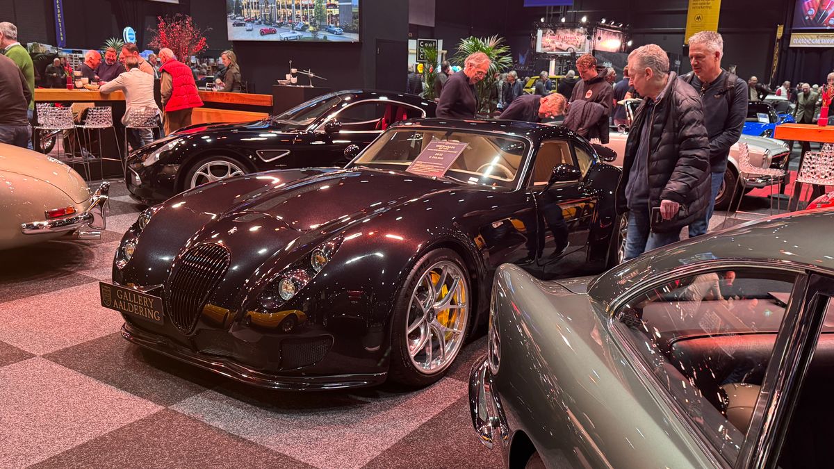 Net te laat voor anderhalf miljoen; autohandelaren doen goede zaken op Interclassics