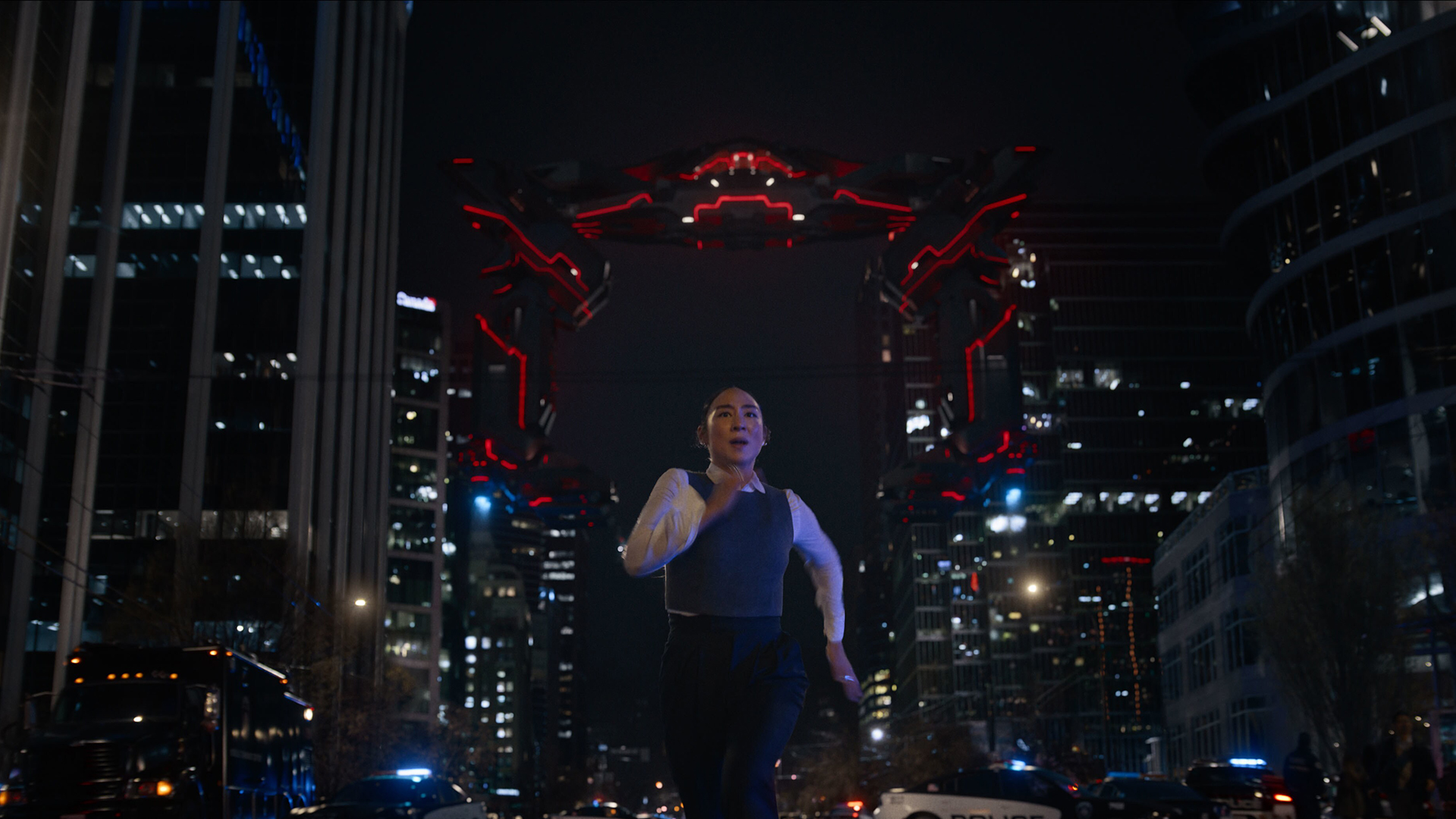 Greta Lee yn 'Tron: Ares'