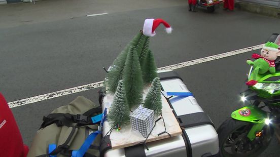 Motorkerstmannen ronken door Drenthe