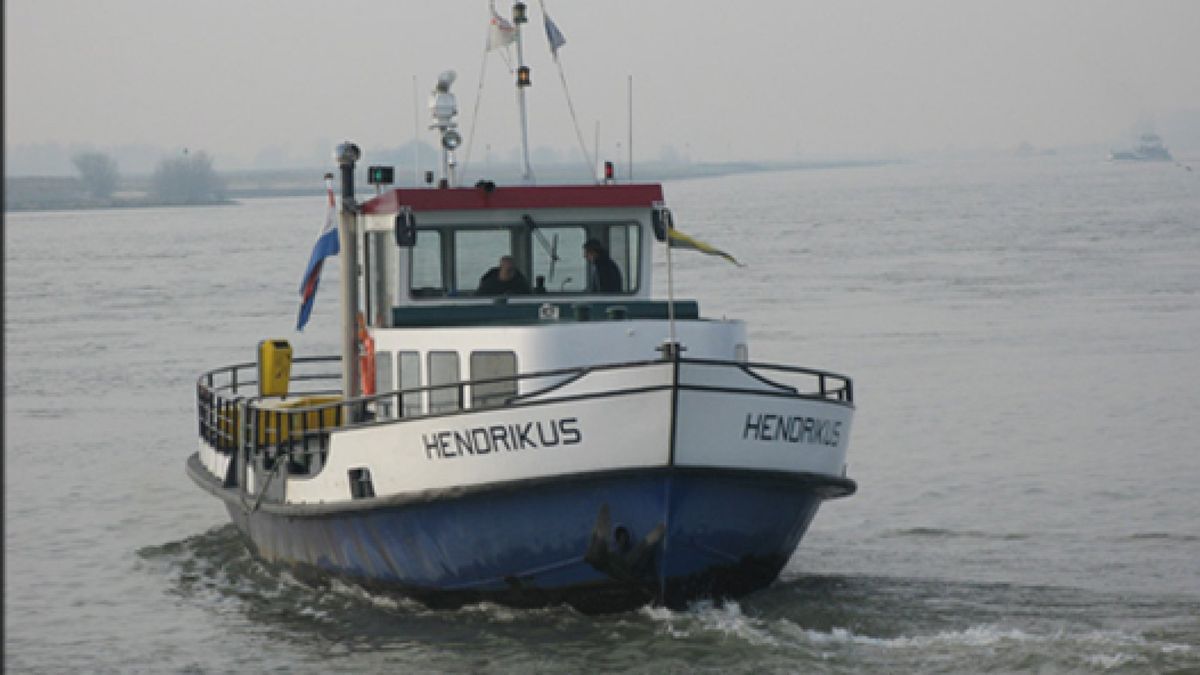 Veer Tiel-Wamel 22/2 uit de vaart