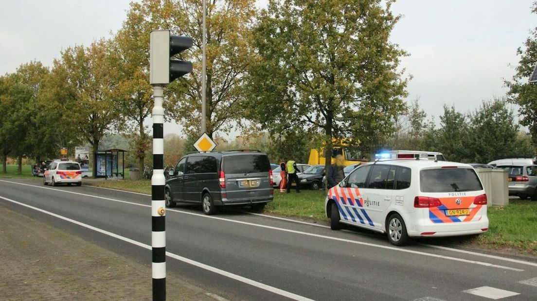 Botsing op kruispunt Bos in Raalte