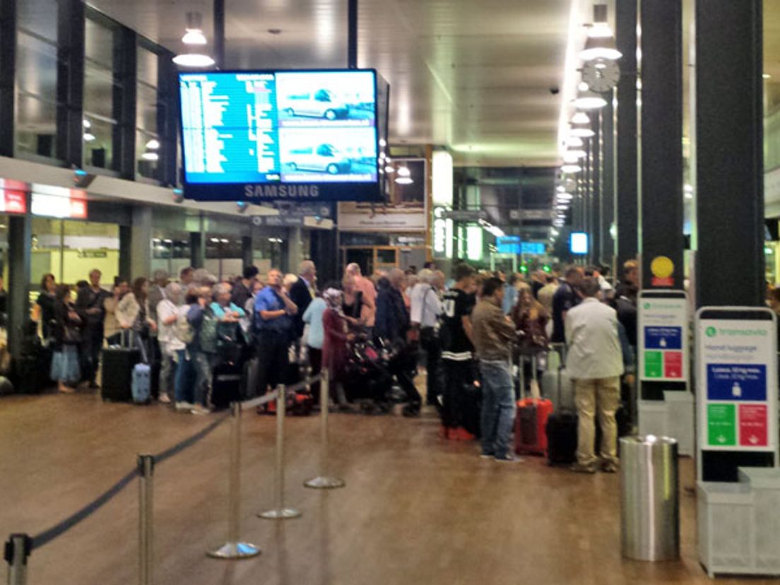 Terminal van Rotterdam The Hague Airport